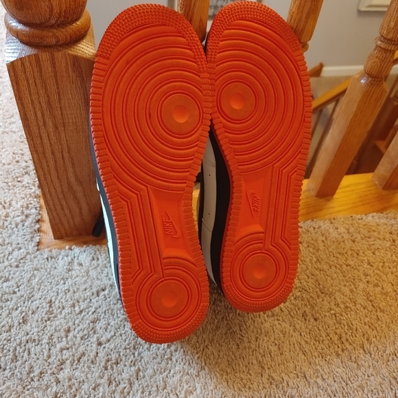 Nike Air Force 1 Size 11 - Picture 5 of 5